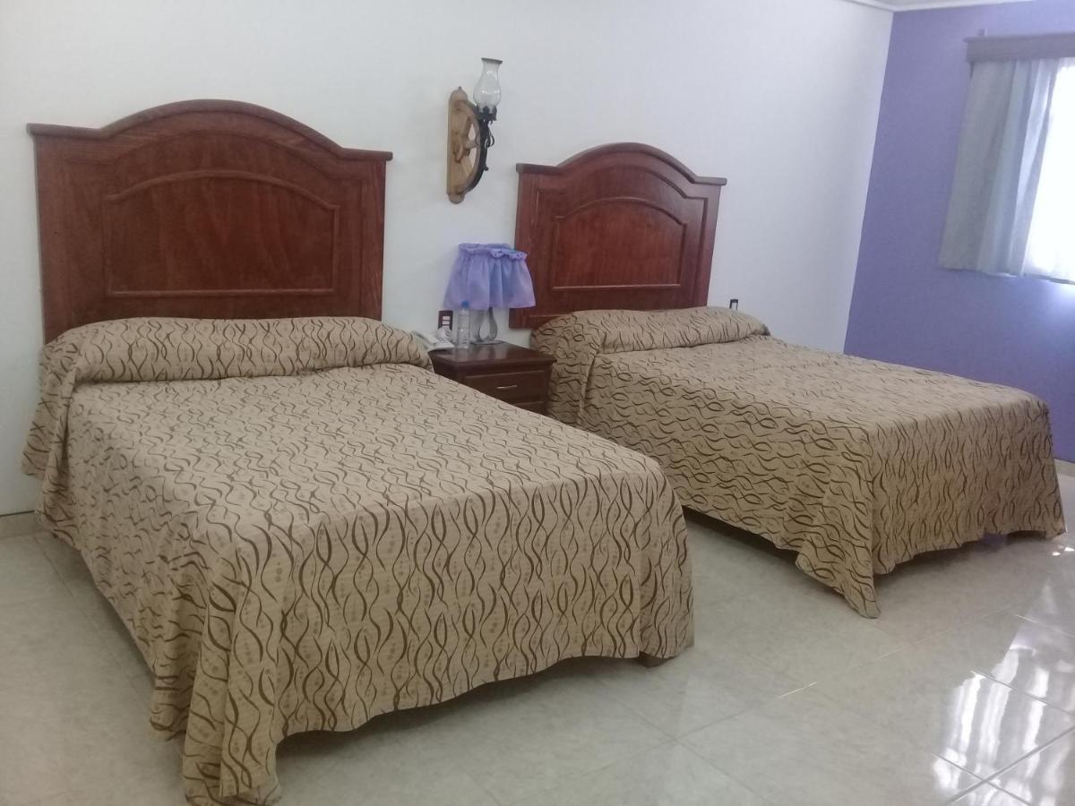 Hotel Hacienda Parroquia Ciudad Fernandez Exteriör bild